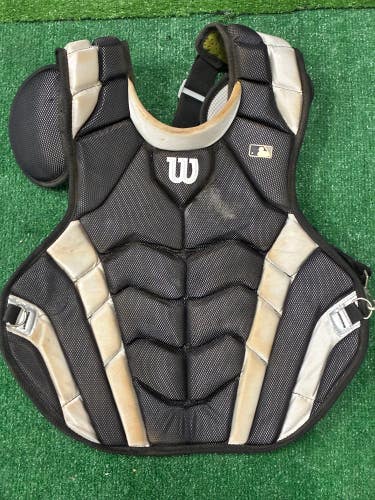 Wilson Pro Stock Catcher's Chest Protector