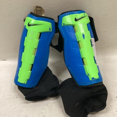 Used Nike Soccer Shin Guards Youth Royal Blue MD 11725-S000488653