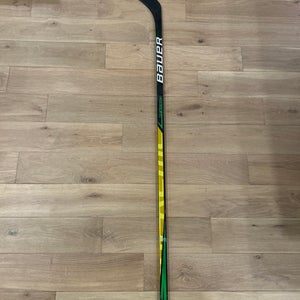 Junior Bauer Supreme UltraSonic Left Hand Hockey Stick P28  (Used)
