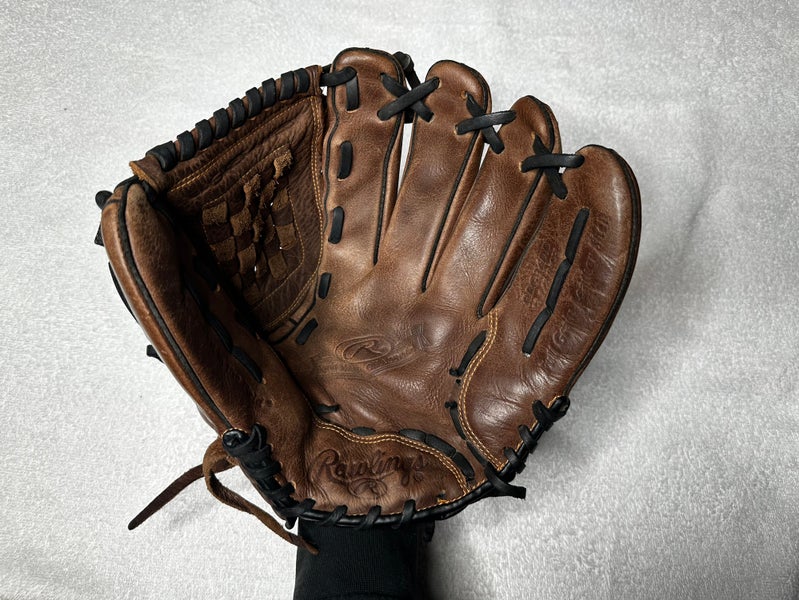 Brown Rawlings RBG36B RH Infield Baseball Glove 12.5" (Used)