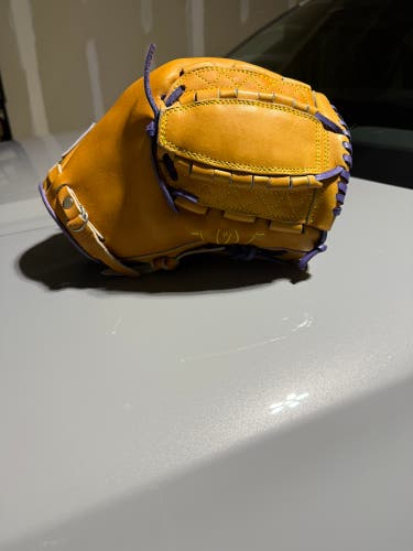 44 Pro RH Baseball Glove 12" (Used)