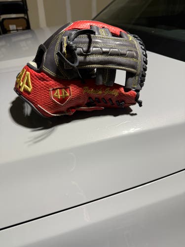 44 Pro RH Baseball Glove 11.75" (Used)