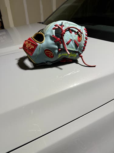 Rawlings RH Baseball Glove 11.5" (Used)