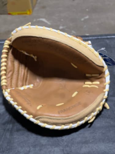 Mizuno LH Catcher's Franchise Baseball Glove 33.5" (New)