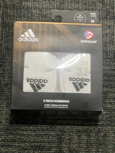 Volleyball knee pads