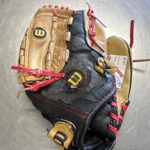 Used Wilson A03RB18TR115 BB/SB Glove RH Throw Black 11 1/2" 11868-S000063964