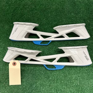 Bauer Vertexx Edge Size 10 Goalie Skate Holders (New)
