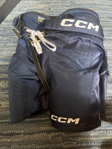 Small Senior CCM Tacks XF Pro Hockey Pants (Used)