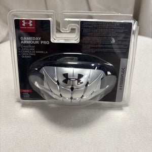 Brand New Youth Under Armour Game day Armour Pro Chinstrap
