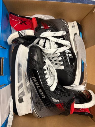 New Bauer Vapor X5 Pro Hockey Skates - Size: 7 - Fit 1