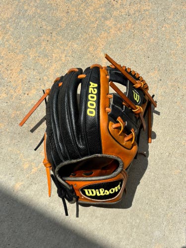 Wilson A2000 1786 11.5" (Used)