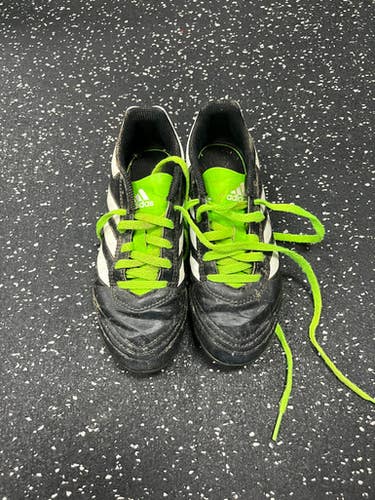 Used Adidas Soccer Cleats Black Junior 01.5 11849-S000029605