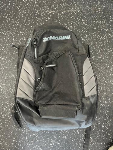 Used Demarini BACKPACK BB/SB Player Backpack Black 11849-S000029582