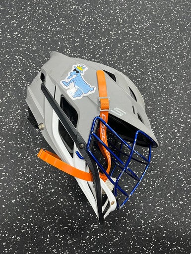 Used Cascade S Lacrosse Helmet Grey One Size 11849-S000026175
