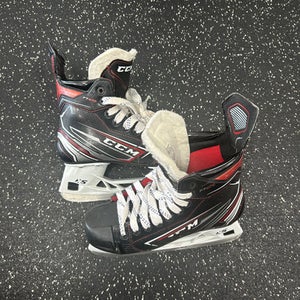 Used CCM JETSPEED FT470 Junior Hockey Skate Junior 05 11849-S000029530