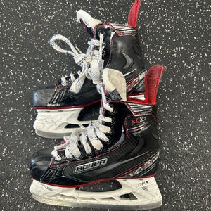 Used Bauer VAPOR X2.7 Junior Hockey Skate Junior 04 11849-S000029531