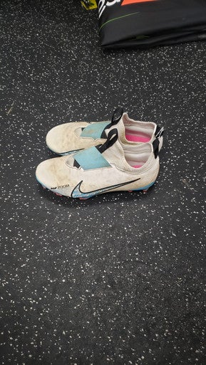 Used Nike MERCURIAL Soccer Cleats White Youth 06.0 11849-S000028135