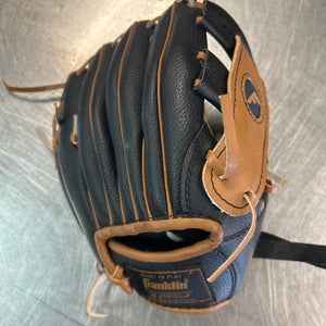 Used Franklin 22723 BB/SB Glove RH Throw Black 9" 11868-S000063680