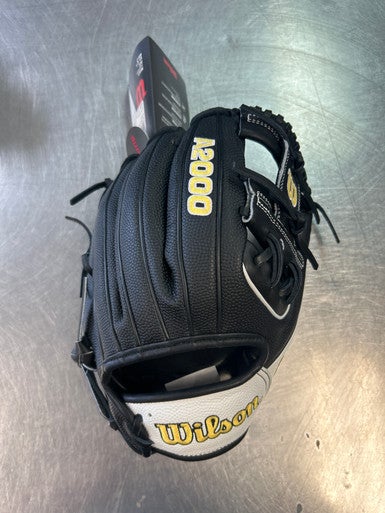 Used Wilson A2000 BB/SB Glove RH Throw Black 11 1/2" 11868-S000063544