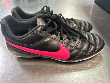 Used Nike Soccer Cleats Black Junior 02 11868-S000063585