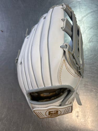 Used Franklin 22484 BB/SB Glove RH Throw White 11 1/2" 11868-S000063891