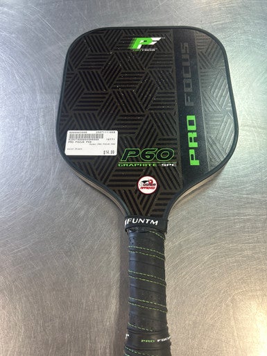 Used PRO FOCUS P60 Pickleball Racquet Black 11868-S000063908