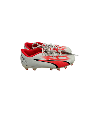 Used Puma ULTRA PLAY Soccer Cleats White And Pink Junior 03 11692-S000136531