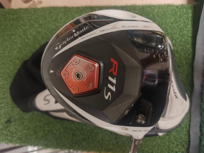 Taylormade R11S 10.5 Degree Driver Stiff Flex RIP Phenom 60 w Headcover