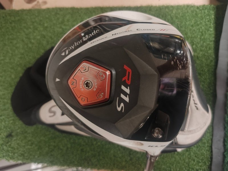 Taylormade R11S 10.5 Degree Driver Stiff Flex RIP Phenom 60 w Headcover