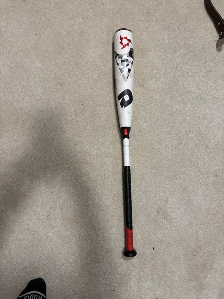 2020 DeMarini Voodoo One Alloy USSSA Certified Bat (-10)  21 oz 31" (Used)