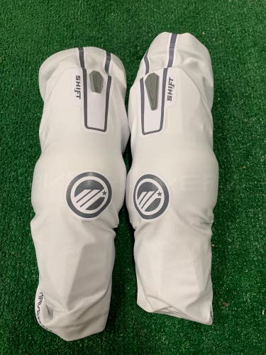 Large Adult Maverik shift Arm Pads (New)