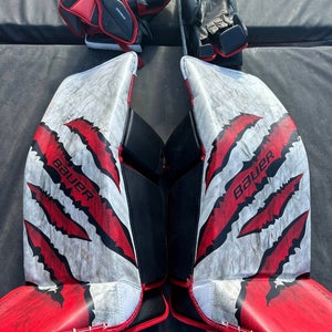 Medium  Bauer Hyperlite 2 Goalie Leg Pads (Used)