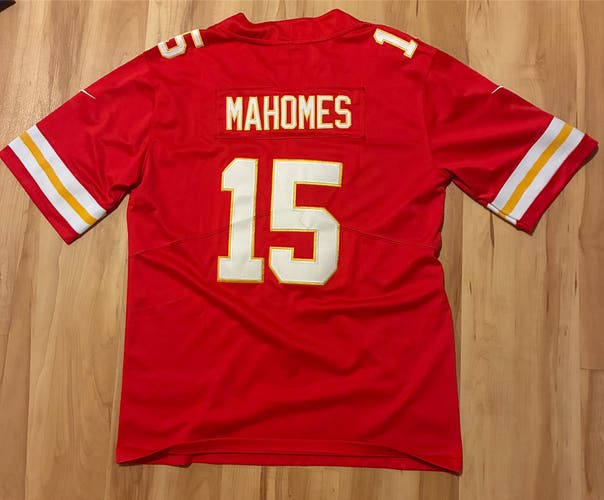 Patrick Mahomes Red Medium Men's Nike Jersey (New)