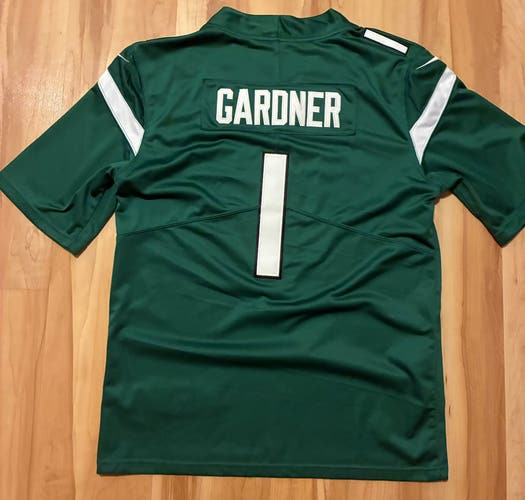 Sauce garner Green Medium Men's Nike Jersey (New)