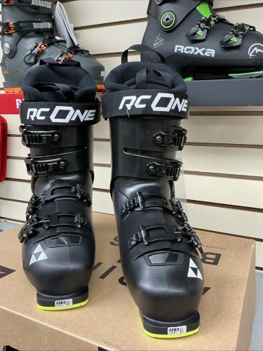 Fischer RC One X90 27.5 Mens Ski Boot. 22/23