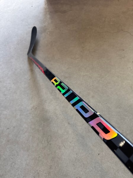 P28 87 Flex Senior Bauer Sync Right Hand Hockey Stick Pro Stock NCAA (New)