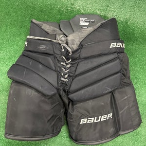 Black Senior Medium Bauer Elite Hockey Goalie Pants (Used)