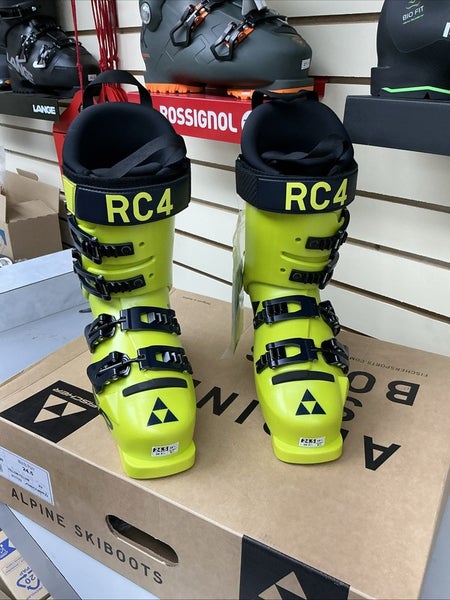 Fischer RC4 Podium LT90 24.5 Race Boot. 23/24