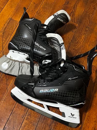 Bauer Supreme Shadow Hockey Skates Regular Width 8.5 (Used)