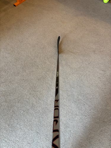 Senior Bauer Vapor X Left Hand Hockey Stick P28 Pro Stock (Used)