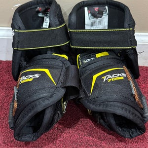 New CCM Tacks 7092 Junior Large Elbow Pads Item#7092