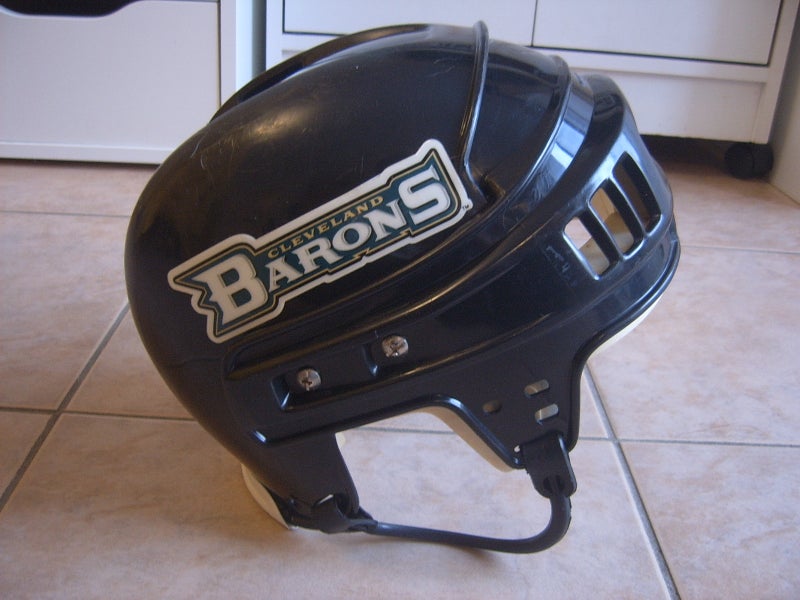Excellent Like New Condition Cleveland Barons CCM HT2 Hockey Helmet sz Medium - Large