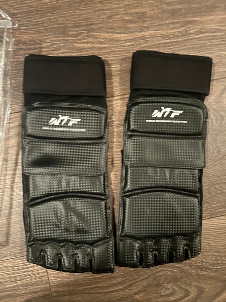 New xl mma / kickboxing / karate gloves