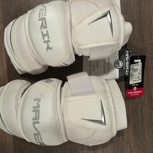 New maverick m6 lacrosse elbow pads - large