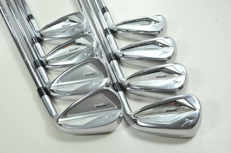 Mizuno JPX 923 Hot Metal 5-PW,GW,SW Iron Set Regular Flex Right DG Steel #199673