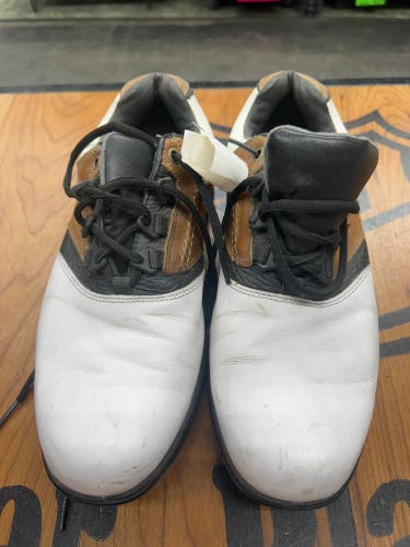 FootJoy Golf Shoes Sz. 9.5