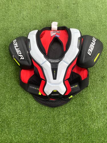 Hockey Bauer Vapor hyperlite chest pad