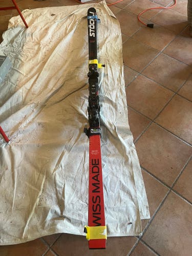 Stockli 210cm SG skis