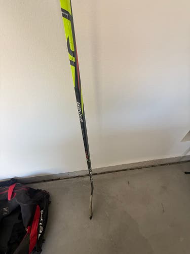Senior Bauer Right Handed Hockey Stick (Used)