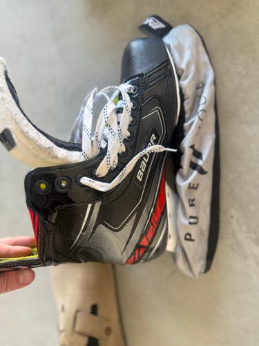 Bauer Hockey skates